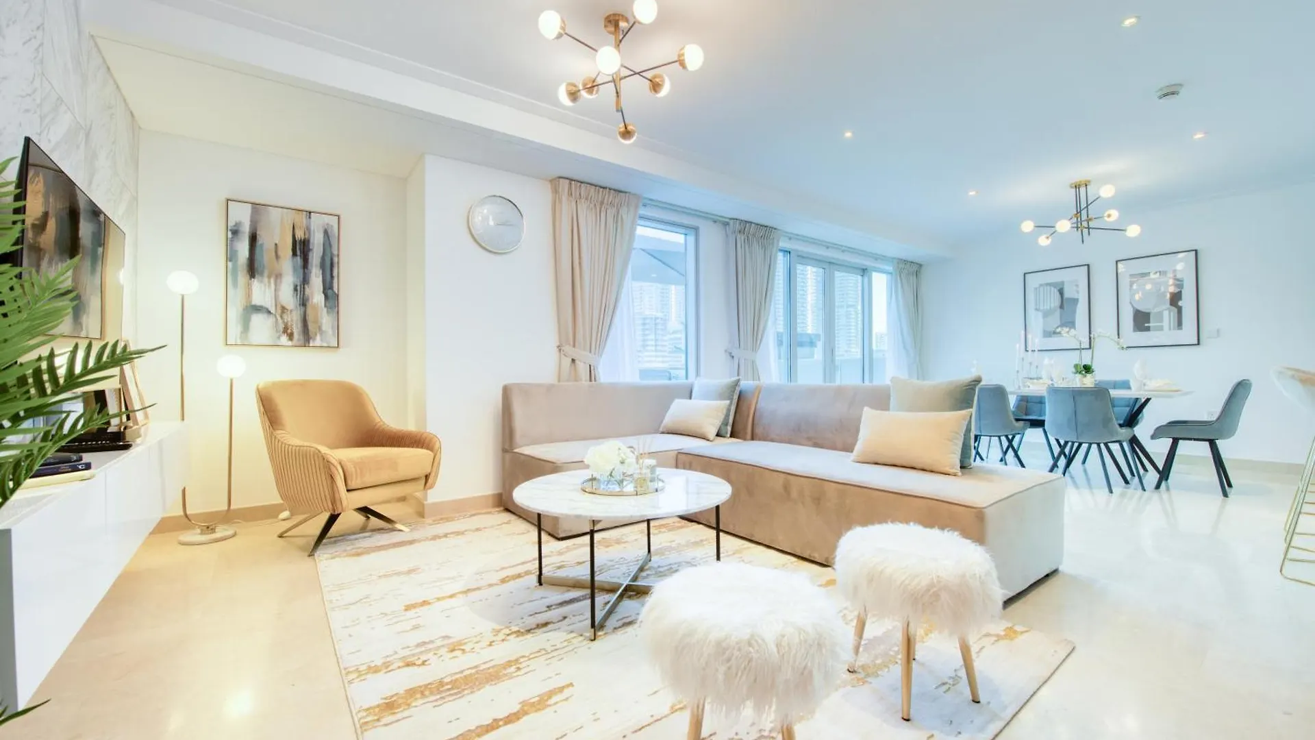 Stunning 1Br In Marina Promenade Dubai Marina By Deluxe Holiday Homes contacts